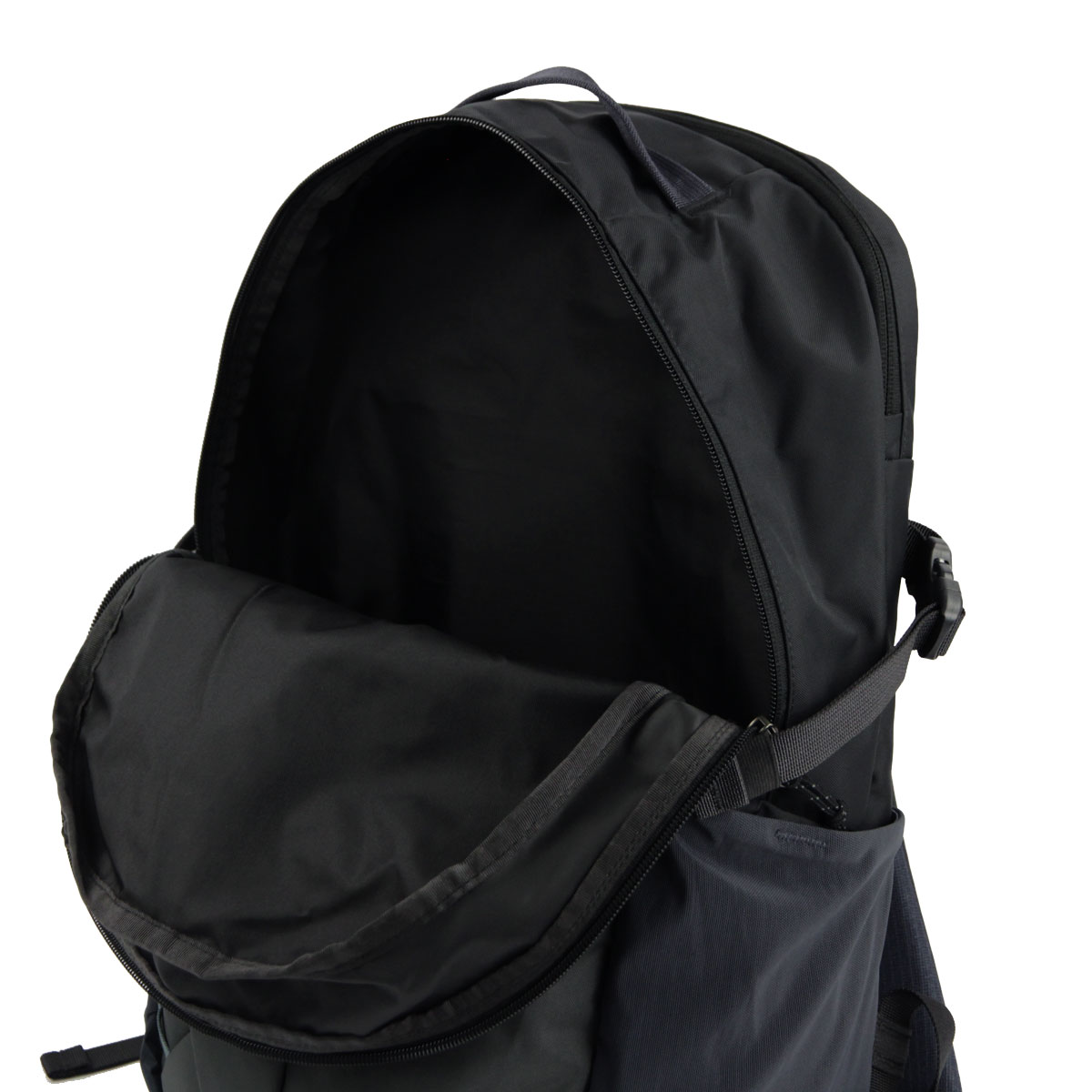 ѥ˥  ǥ Хåѥå  patagonia ǥѥå åå  REFUGIO DAY PACK BAG 26L 47913 SMDB SMOLDER BLUE