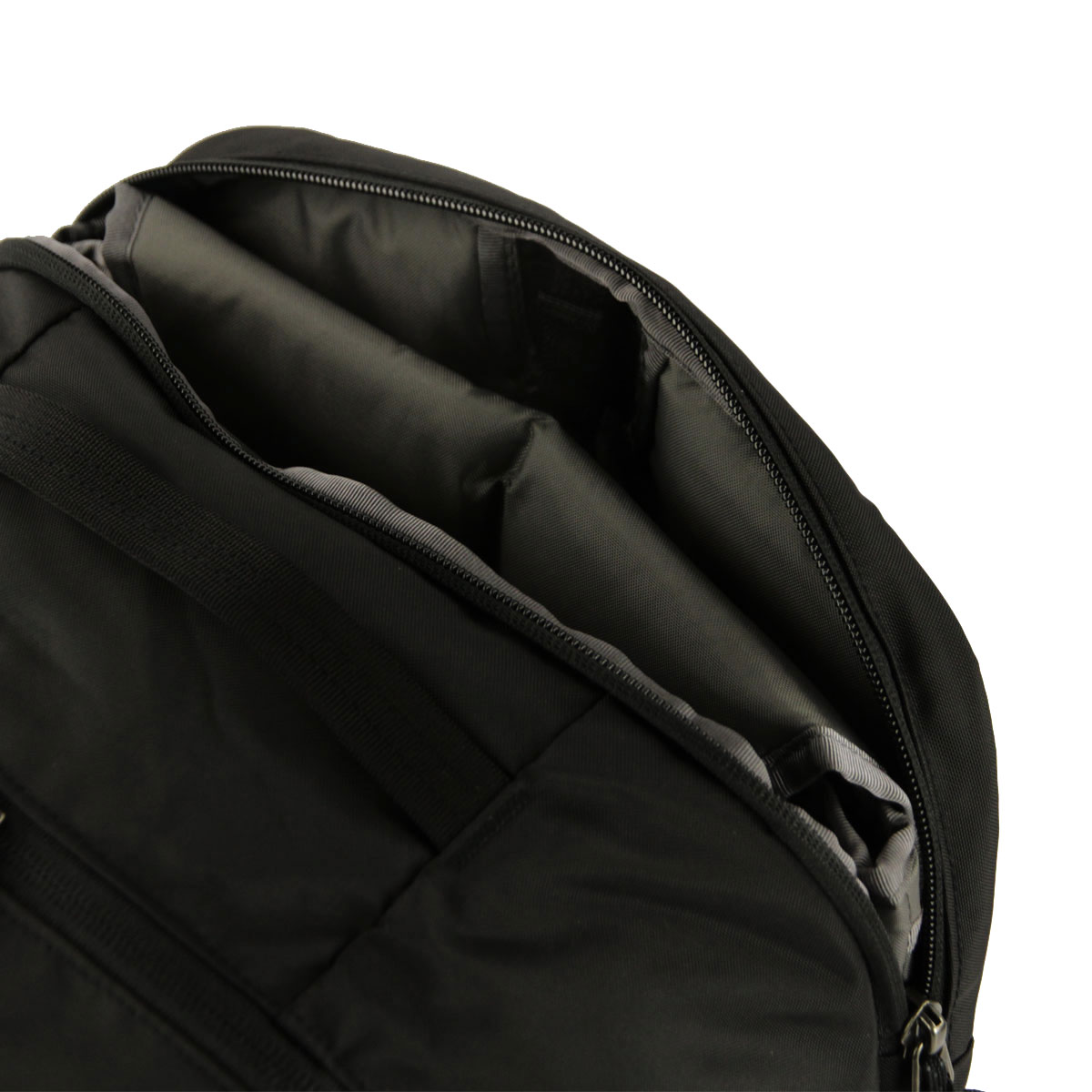 �ѥ����˥� ��� ��ǥ����� �Хå��ѥå� ������ patagonia �ǥ��ѥå� ���å����å� �� REFUGIO DAY PACK BAG 26L 47913 BLK BLACK