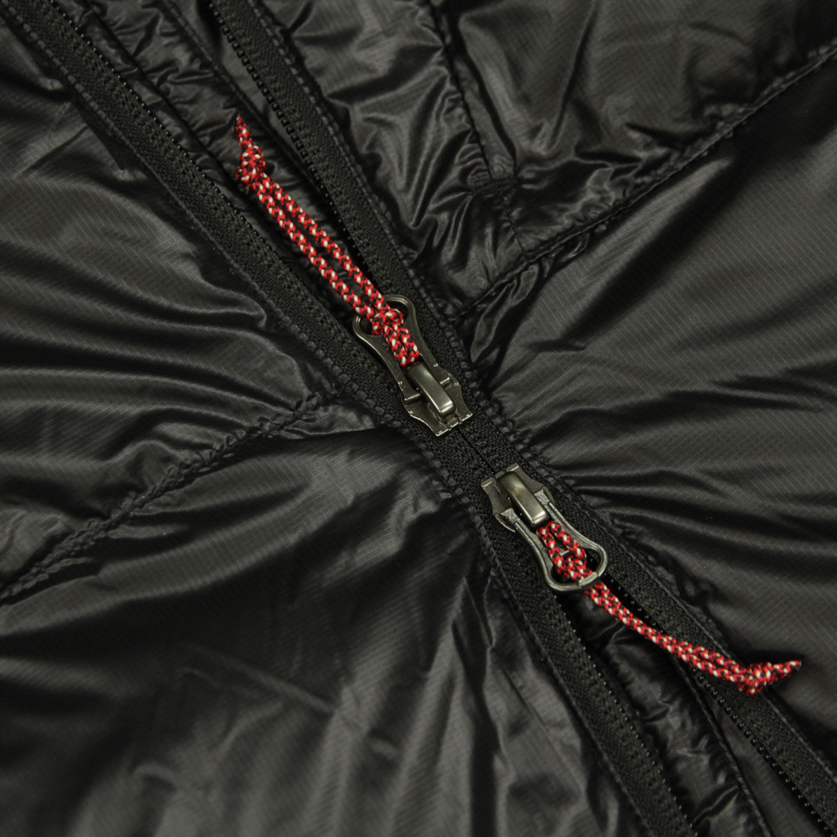 �ʥ� ��� �����󥸥㥱�å� ��������Ź NANGA �ޥ���ƥ���å� ���㥱�å� �������� MOUNTAIN LODGE DOWN HOODIE JACKET NW2441-1A802 BLK BLACK
