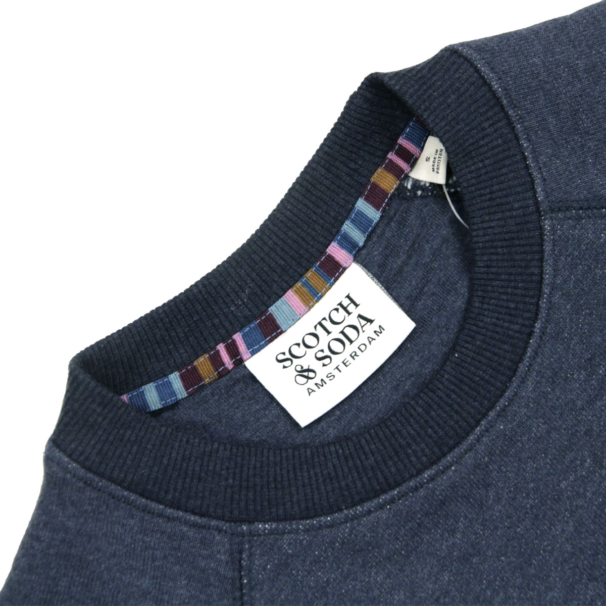 �����å�����ɥ����� ��� �������å� ��������Ź SCOTCH&SODA �ȥ졼�ʡ� Ĺµ ���롼�ͥå� FRONT ARTWORK RELAXED FIT FLEECE SWEAT SHIRT CARBON MELANGE (NAVY) 182316 021 54406 76 A39B B1C C1D D5E E06F