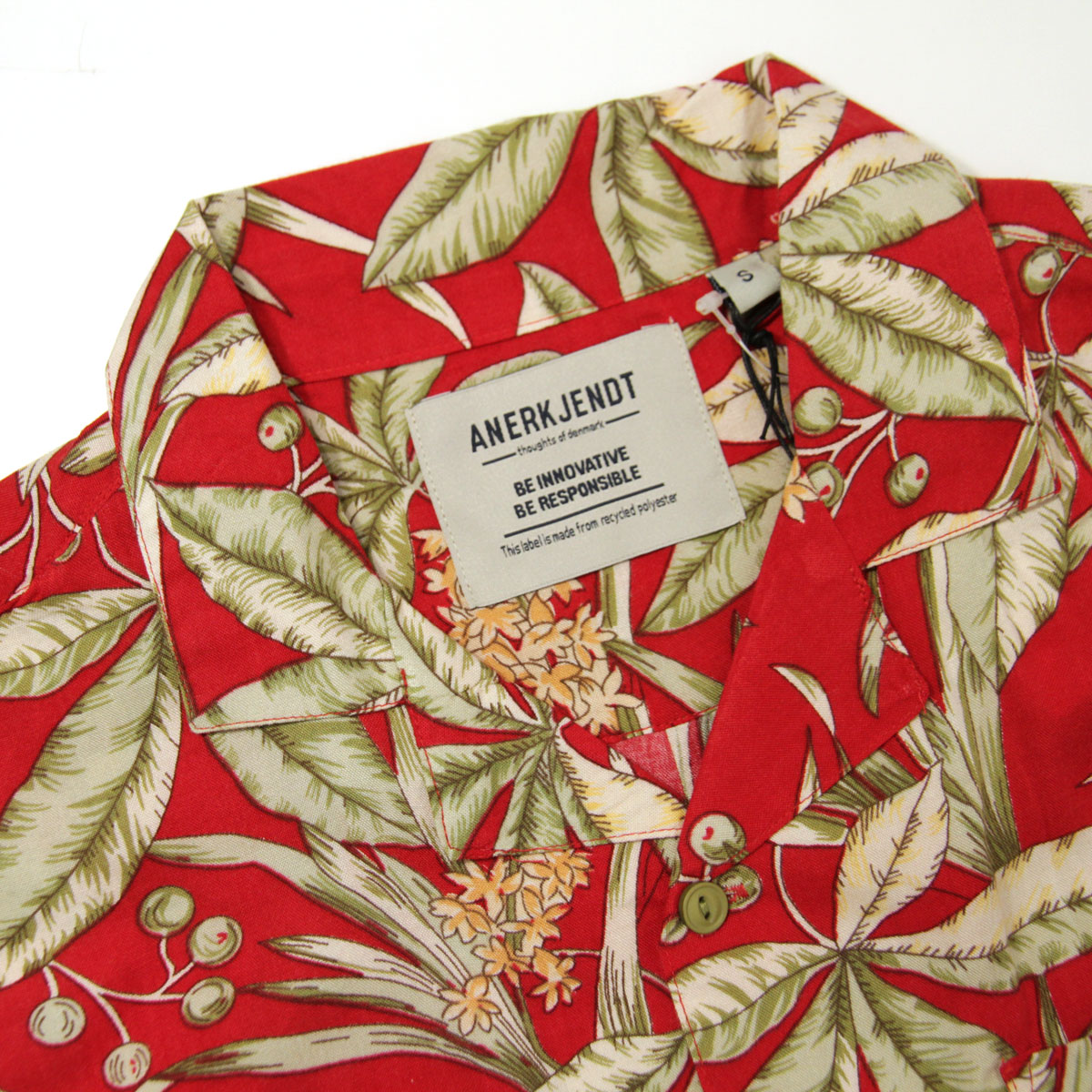 ���ʥ��å� ANERKJENDT ��������Ź ��� Ⱦµ���ߥ���� �����ץ󥫥顼����� SHORT SLEEVE OPEN COLLARED SHIRT EARTH RED 9219063 2008 A81B B1C C1D D6E E11F