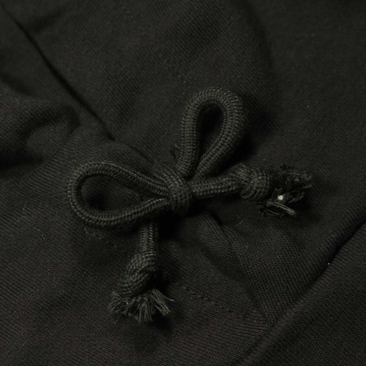 �ݡ��顼 ��� �ѡ����� ��������Ź POLER ���� �ץ륪���С� �ա��ǥ��� POLER EMB HOOD PULL PARKA 233MCV0059-BLK BLACK