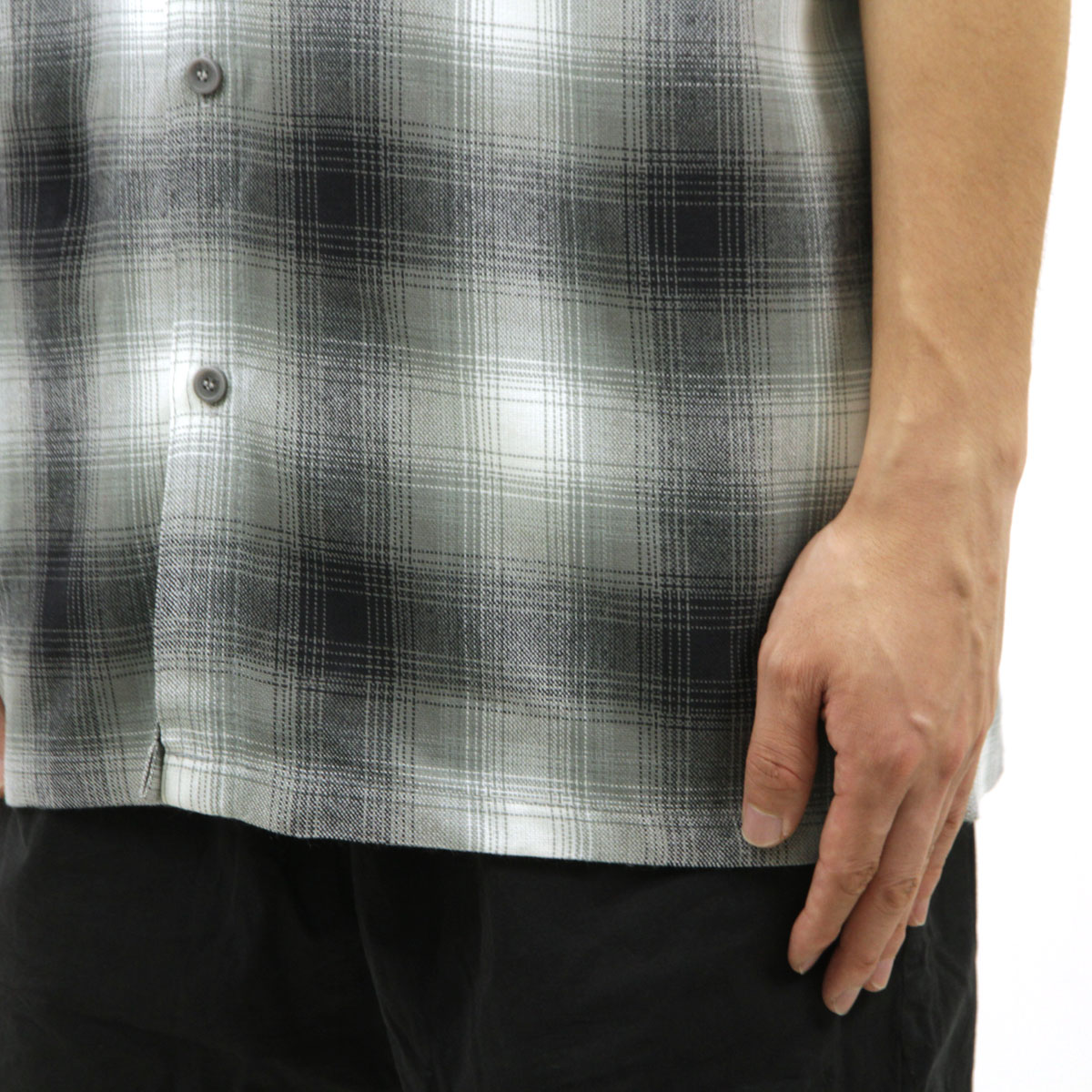 �����ȥå� ��� Ⱦµ����� ������ CALTOP CALTOP ACRYLIC OMBRE CHECK SHORT SLEEVE SHIRTS GREY / WHITE Ⱦµ ����ȥå� �����å������ �ե�ͥ륷��� �ͥ륷��� ����֥� ������ɥ������� ���硼�ȥ��꡼�� 2000SS AC3B B1C C1D D6E E02F