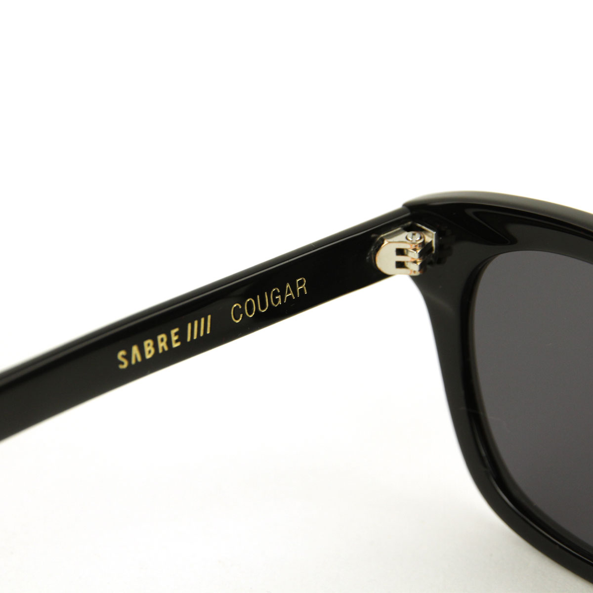 �����С� ��� ��ǥ����� ���󥰥饹 ��������Ź SABRE �᤬�� �������� COUGAR BLACK GROSS FRAME SUNGLASS GREY LENS SS20-514B-G-J