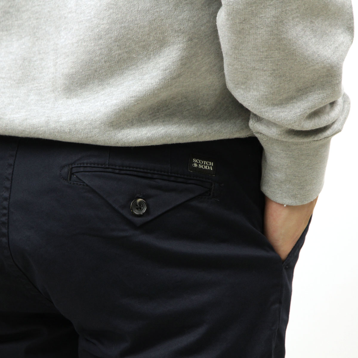 �����å�����ɥ����� ���Υѥ� ��� ��������Ź SCOTCH��SODA �ܥȥॹ �����ե��å� BASIC STUART REGULAR SLIM-FIT CONTAINS ORGANIC CHINO PANTS 165614 0002 51551 78 NIGHT A39B B1C C2D D2E E06F