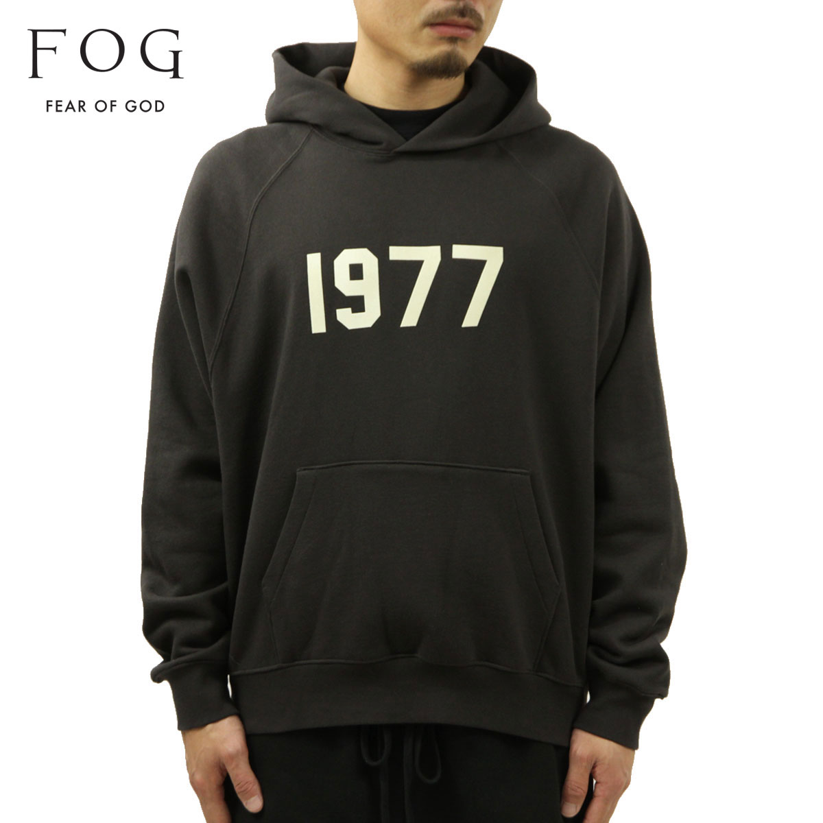 �ե������֥��å� fog essentials �ѡ����� ��� ������ FEAR OF GOD ���å��󥷥�륺 �ץ륪���С��ѡ����� ESSENTIALS FEAR OF GOD HOODIE IRON AA5B B1C C1D D5E E13F