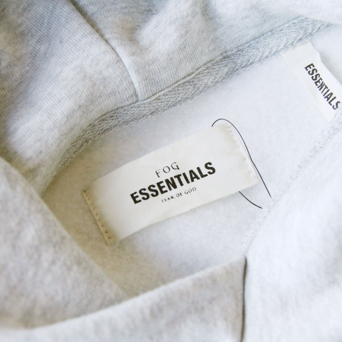 �ե������֥��å� fog essentials �ѡ����� ��� ������ FEAR OF GOD �ץ륪���С��ѡ����� FOG - FEAR OF GOD ESSENTIALS GRAPHIC PULLOVER HEATHER GREY AA5B B1C C1D D5E E02