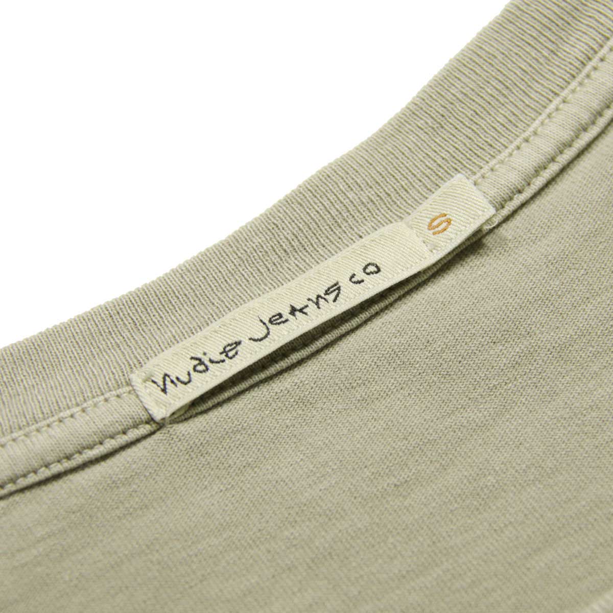 ̡ǥ T  Ź Nudie Jeans ȾµT 롼ͥåT UNO NJCO CIRCLE CREW TEE BEIGE B16 131680 A62B B1C C1D D1E E18F