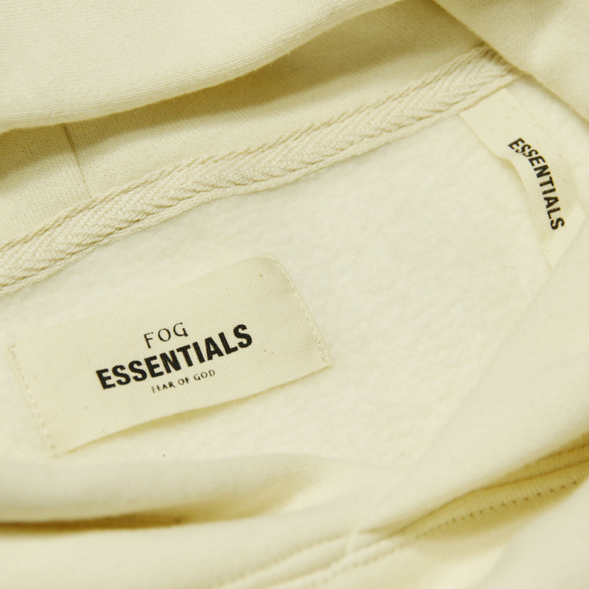 �ե������֥��å� fog essentials �ѡ����� ��� ������ FEAR OF GOD �ץ륪���С��ѡ����� FOG - FEAR OF GOD ESSENTIALS GRAPHIC PULLOVER CREAM AA5B B1C C1D D5E E18