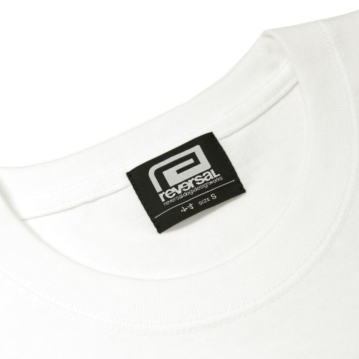 ��С����� T����� ��� ��������Ź REVERSAL ȾµT�����  ���åȥ�T����� RETRO FUTURE BIG MARK COTTON TEE rv19aw039 WHITE A06B B1C C1D D1E E01F
