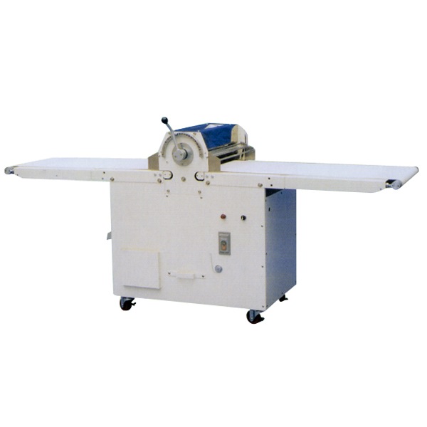 鎌田機械製作所 リバースシート 幅2300×奥行650×高さ1012(mm