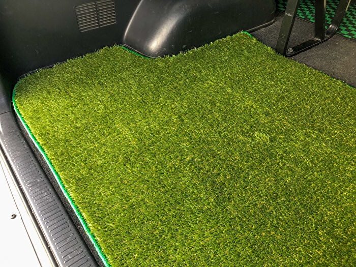 ハイエース/ワゴン 200系 グランドキャビン ラゲッジマット 赤 日本産 新品 トヨタ ハイエースバン レジアスエース ハイエースワゴン