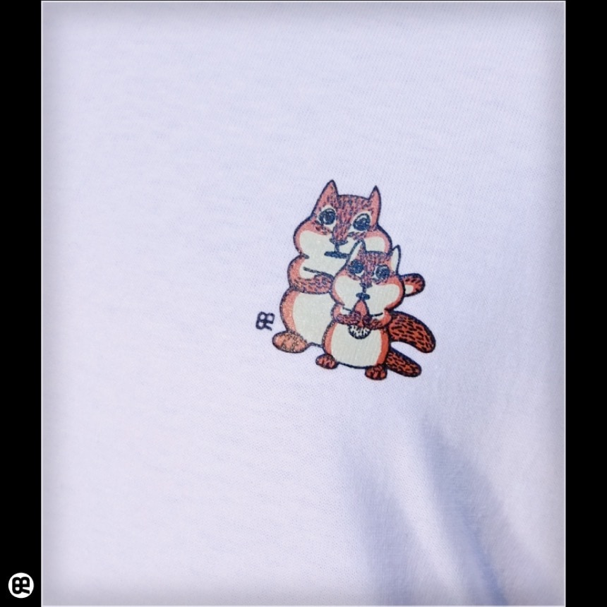 リスの親子：フロストピンク：Tシャツ