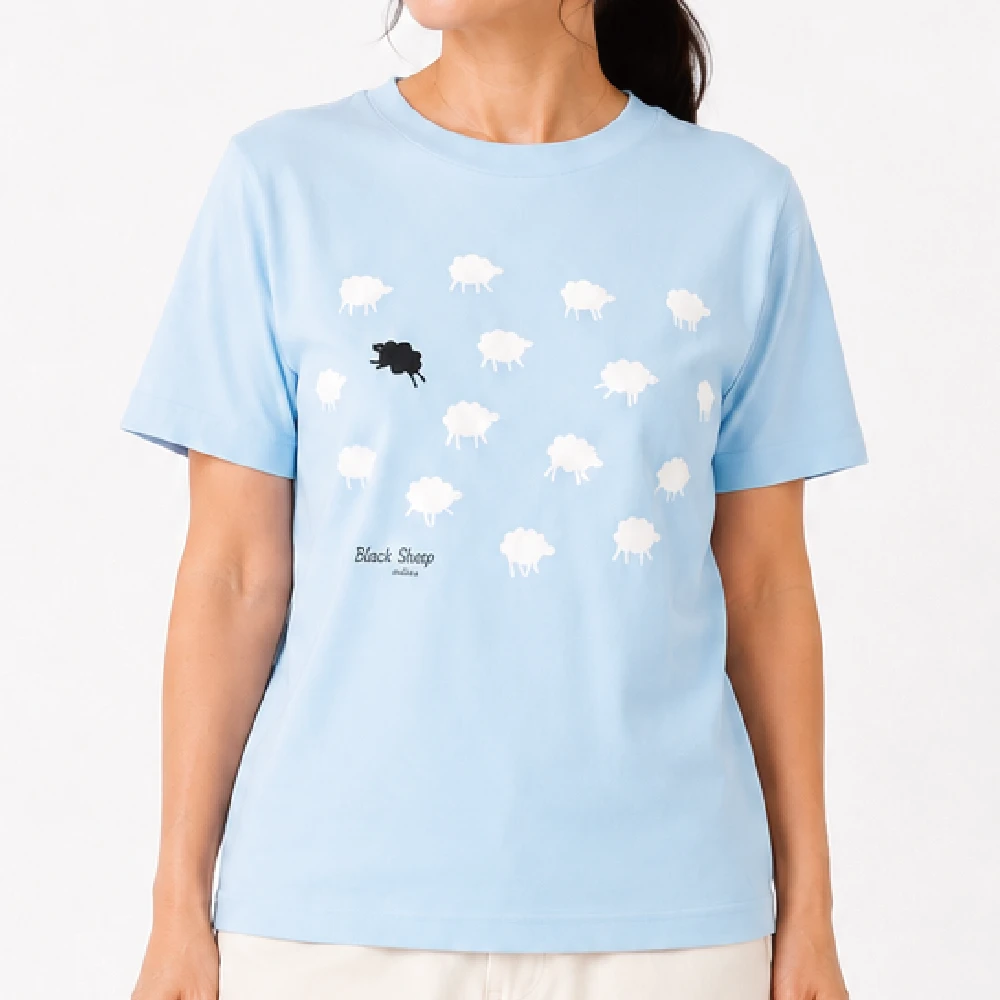くろいひつじ：ライトブルー：Tシャツ