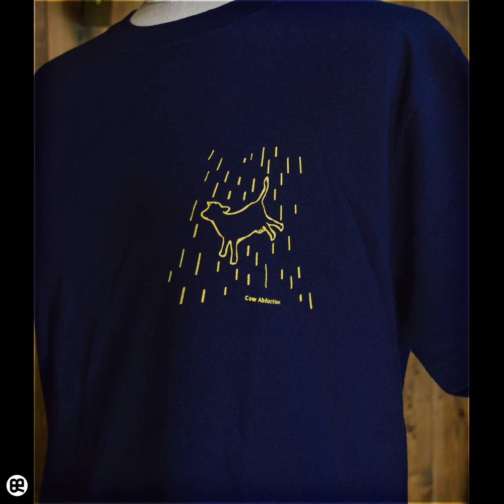 Cow Abduction：ネイビー：Tシャツ