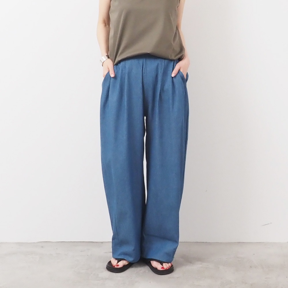 REFRAIN(リフレイン) 5.5オンスインディゴデニム タックパンツ 444905