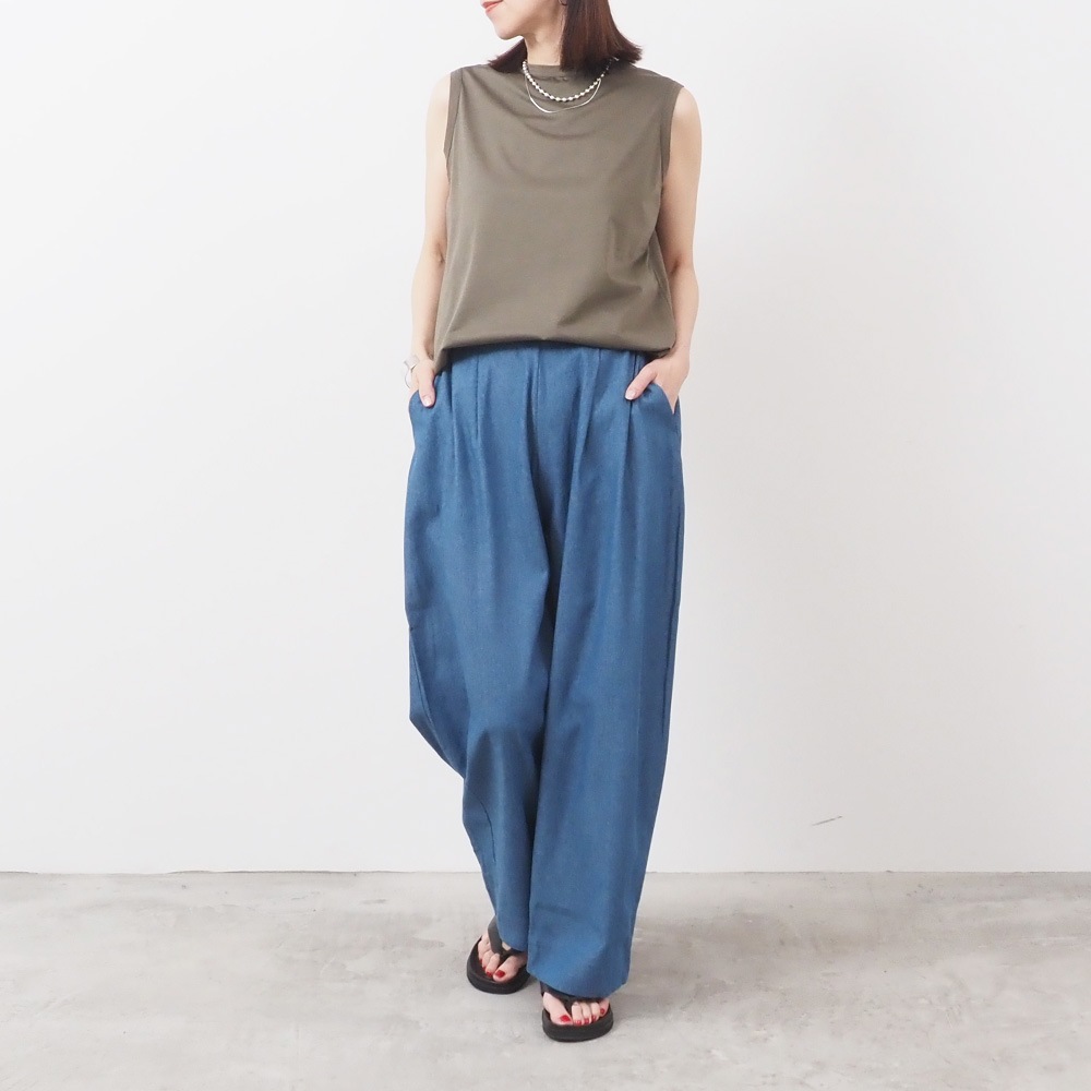 REFRAIN(リフレイン) 5.5オンスインディゴデニム タックパンツ 444905