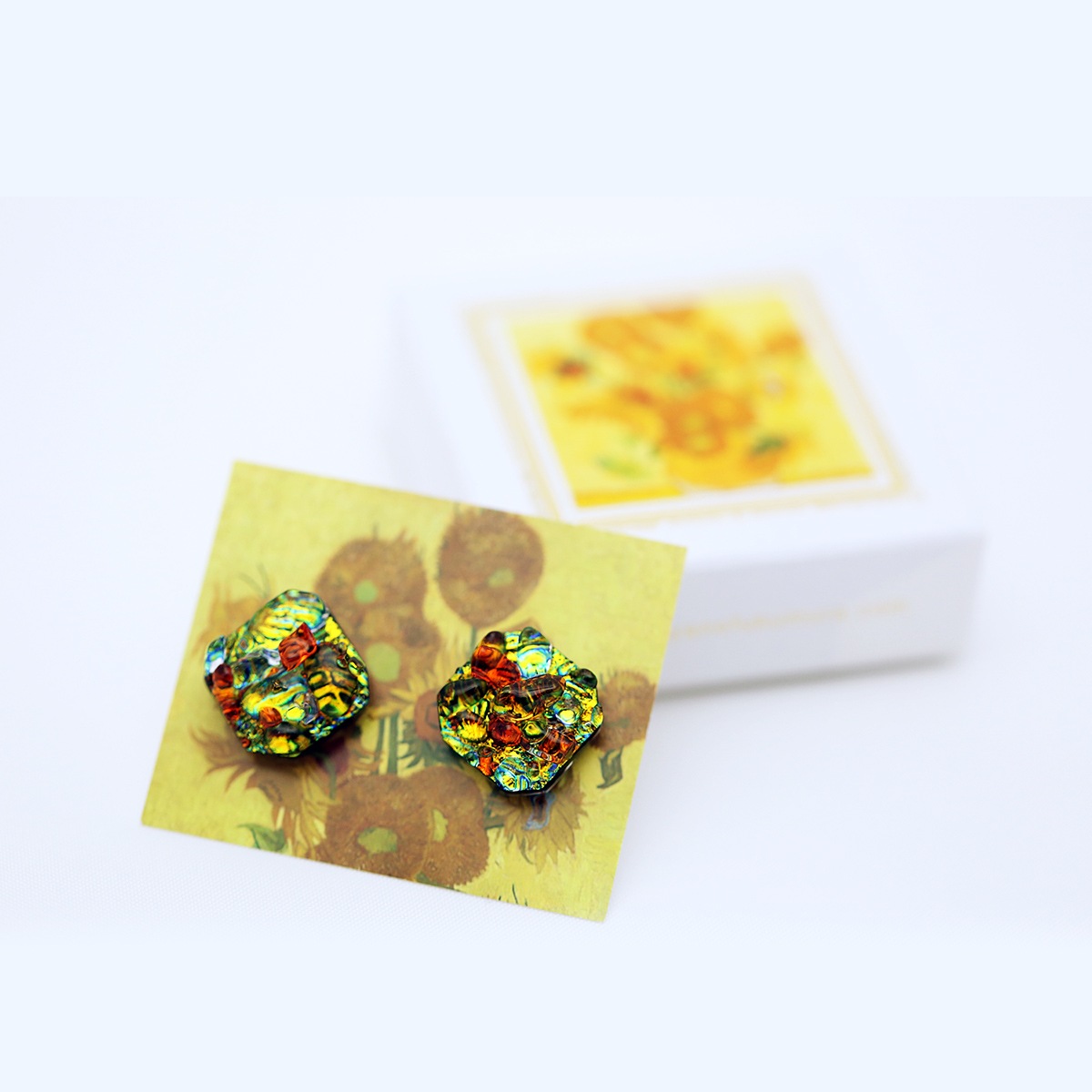 ゴッホ：ひまわり＞ピアスM | ayanofukumura | ものとアート