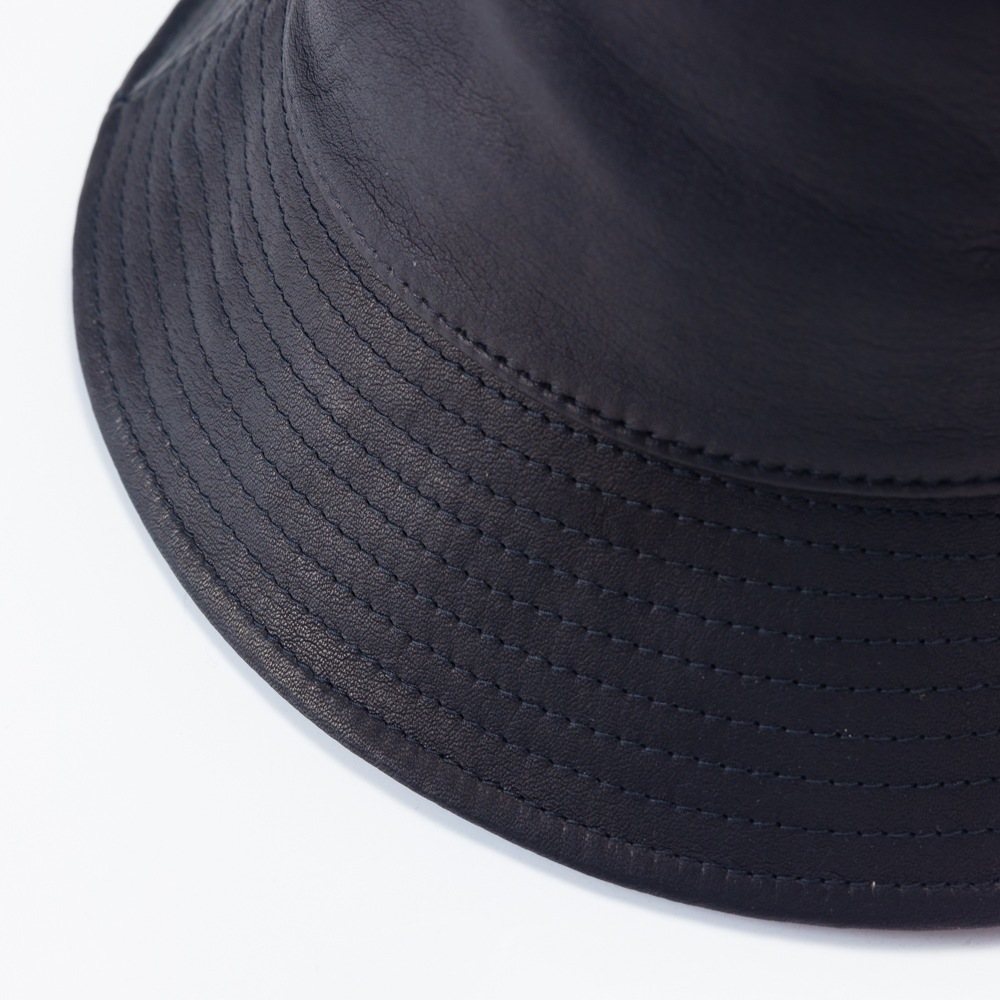 「REGATTO/レガット」 撥水LEATHER BUCKET
