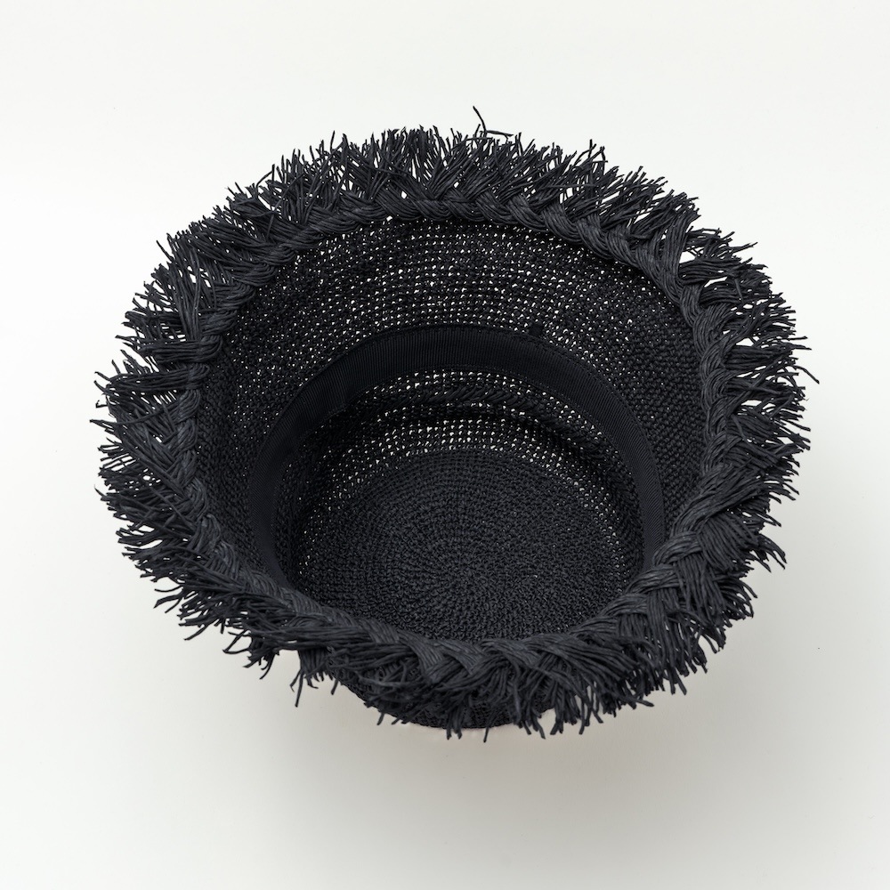 「RUBEN/ルーベン」paper fringe hat