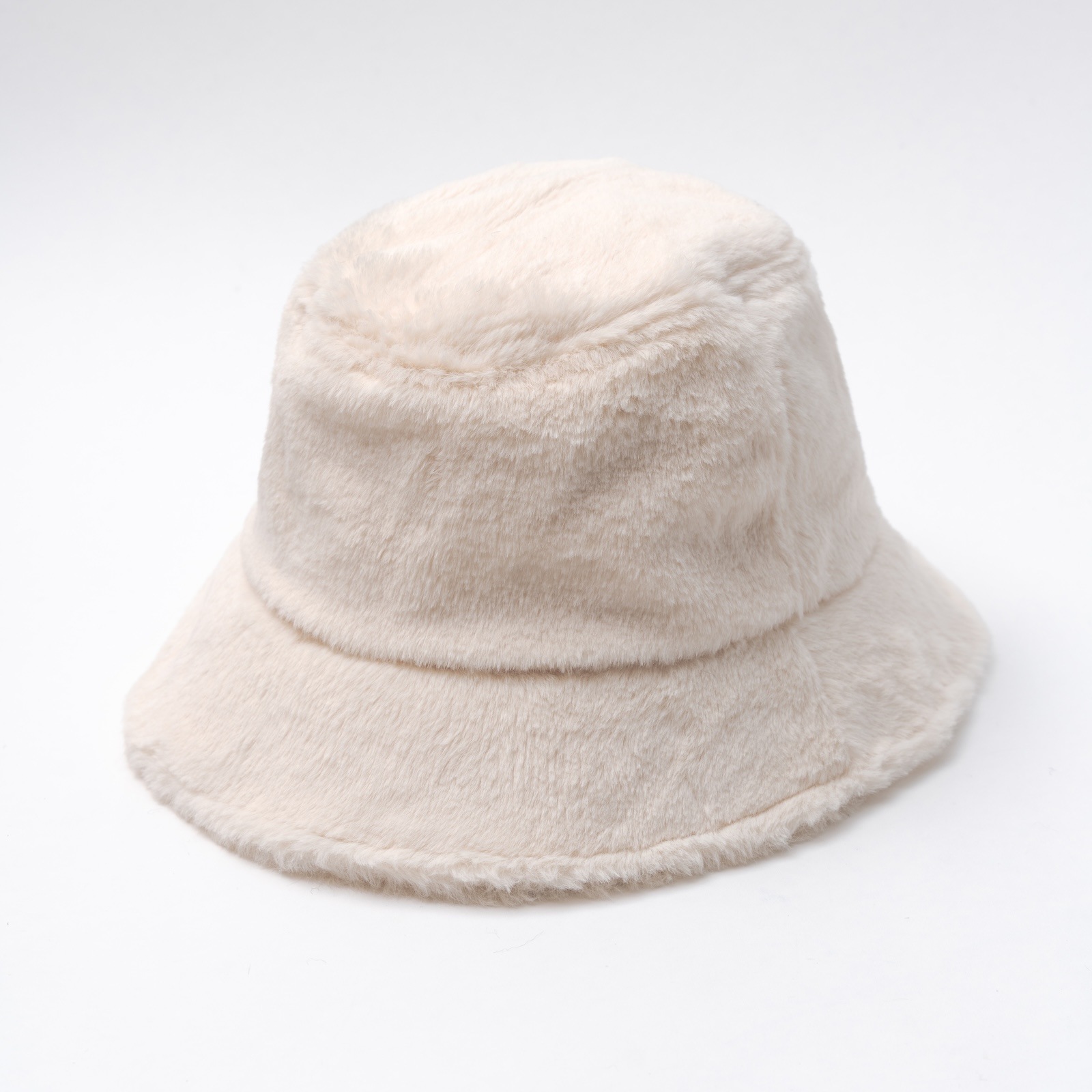 「REGATTO/レガット」 FUR BUCKET