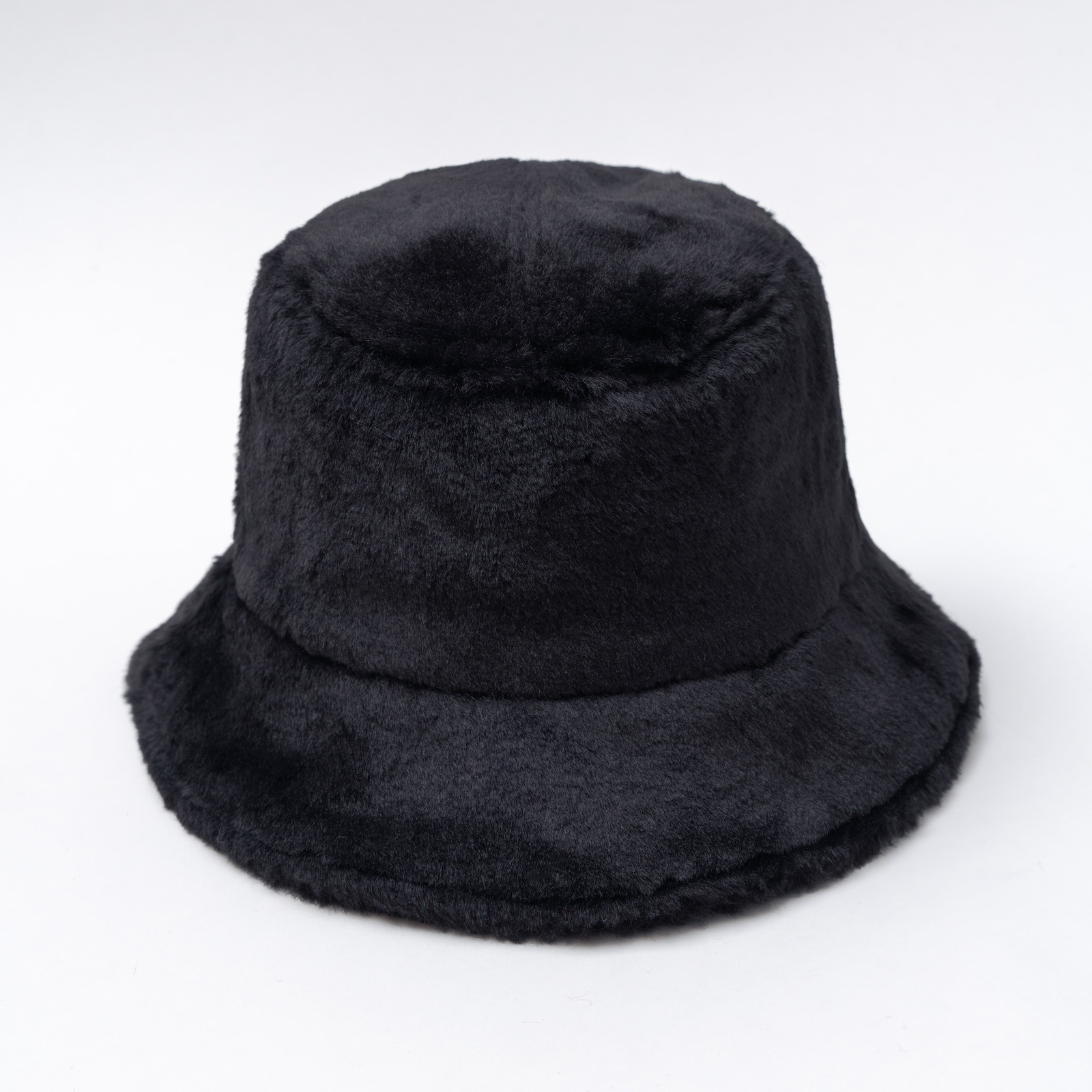 「REGATTO/レガット」 FUR BUCKET