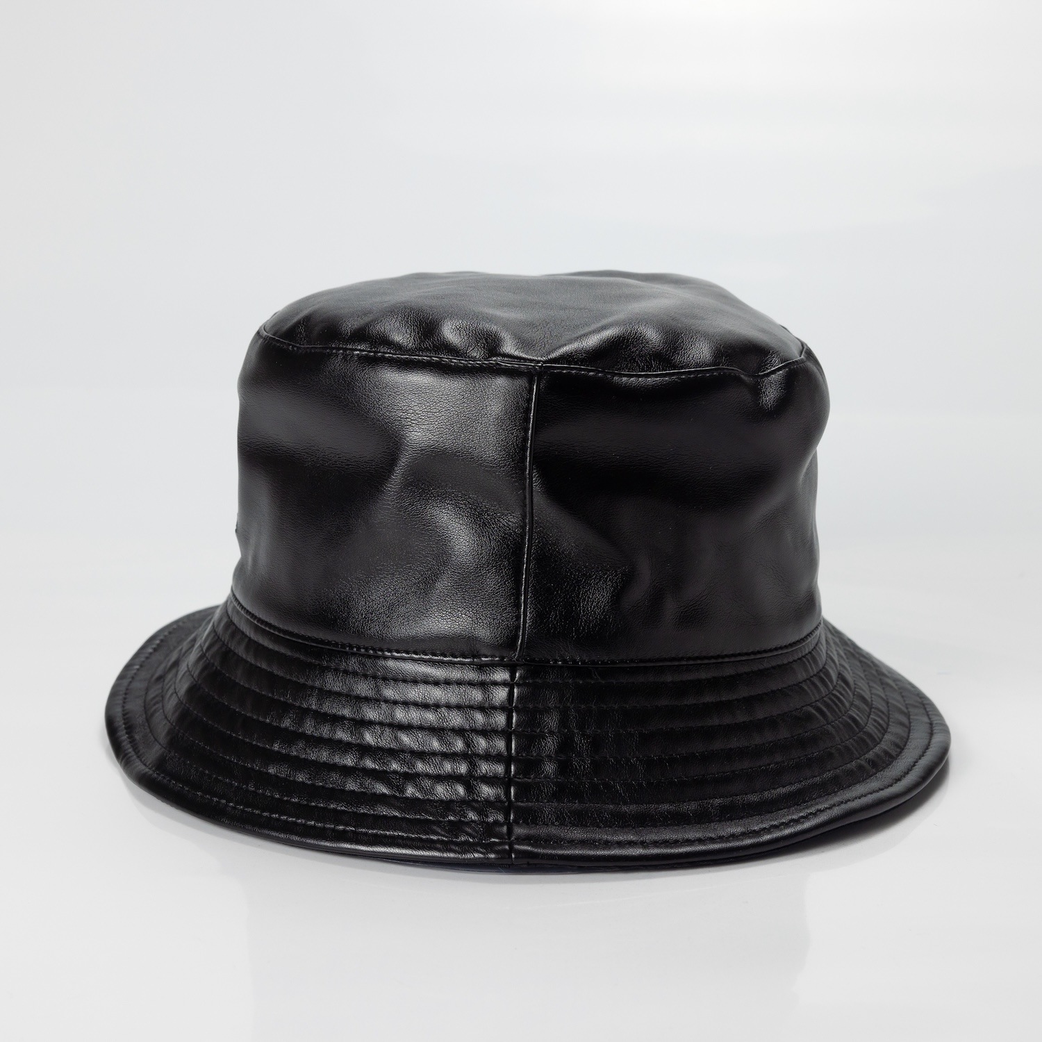 「KANGOL/カンゴール」SMU FAUX RV SHORT BUCKET