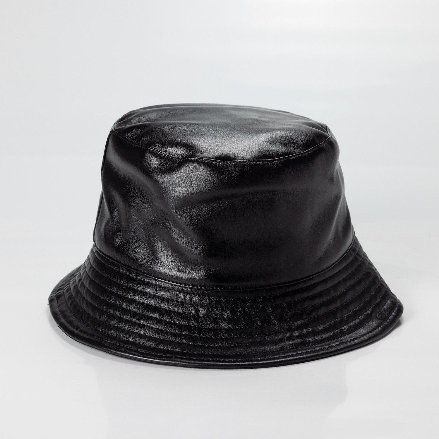 「KANGOL/カンゴール」SMU FAUX RV SHORT BUCKET