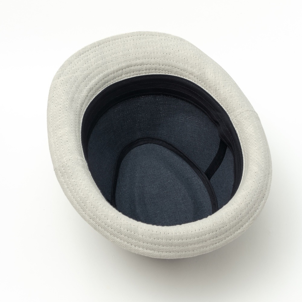 「Editor's Trends/エディターズ トレンド」HAT