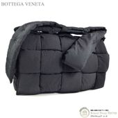 �ܥåƥ� �����ͥ� ��BOTTEGA VENETA�� �ޥ�������ȥ���㡼�� �ʥ����� �ѥǥå� �ƥå� �����å� �������� �Хå� 690133 �֥�å� ��󥺡����ʡ� ���