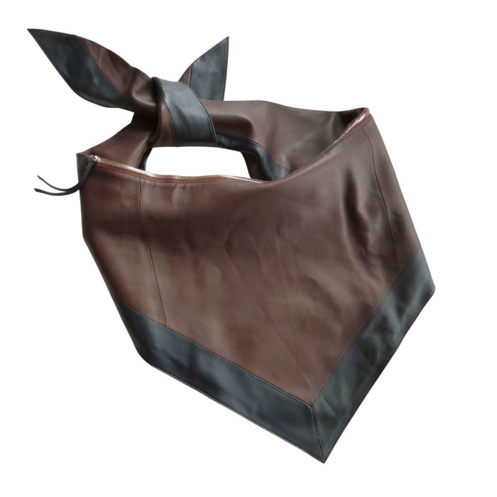 ��᡼�� ��Lemaire�� BANDANA BAG �Х���ʥХå� �ʥåѥ쥶�� �Х����顼 �֥饦��ϡߥ֥�å� ��󥺡�̤�����ʡ� ���