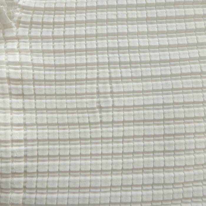 ���å����ߥ䥱 ��ISSEY MIYAKE�� �ݥꥨ���ƥ� �ץ꡼�� �����åѡ��ݥ� �ȥåץ� �ۥ磻�� M IM74-FJ560 ����������š� 
