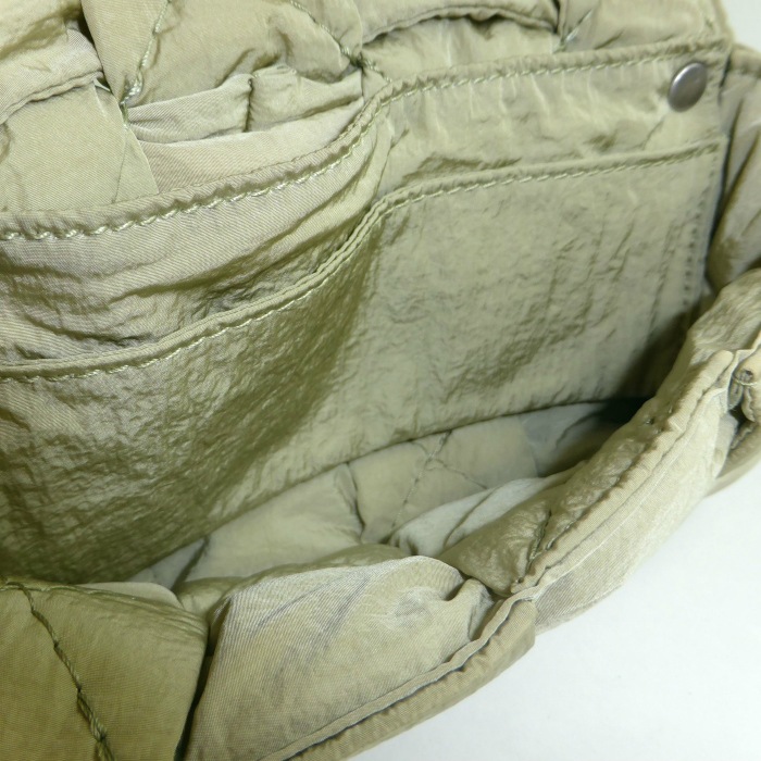 �ܥåƥ� �����ͥ� ��BOTTEGA VENETA�� �ѥǥå� �ƥå� �����å� �ߥ� �٥�ȥХå� �ܥǥ��Хå� 679763 �ȥ�С������̤�����ʡ� ���