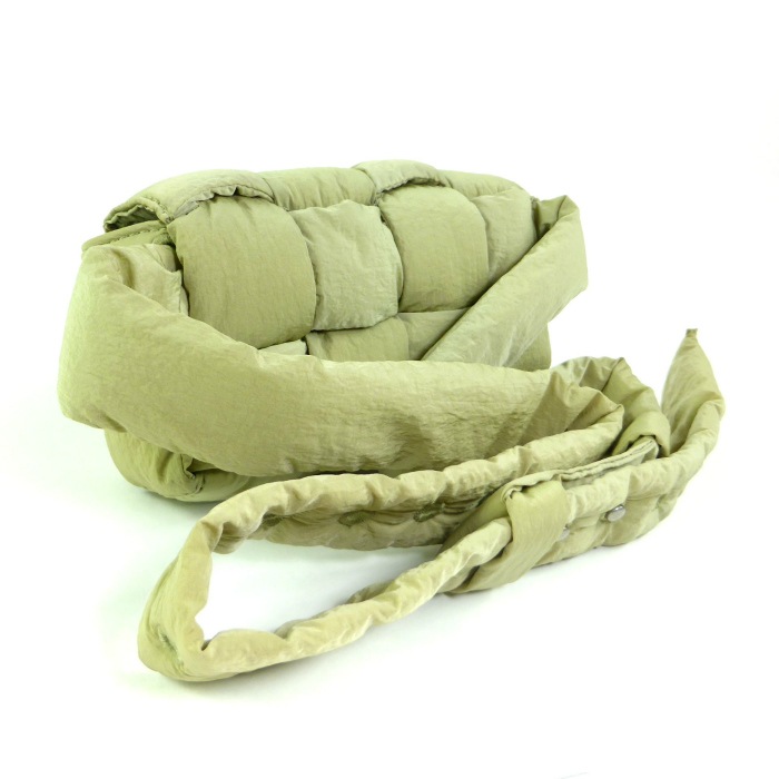 �ܥåƥ� �����ͥ� ��BOTTEGA VENETA�� �ѥǥå� �ƥå� �����å� �ߥ� �٥�ȥХå� �ܥǥ��Хå� 679763 �ȥ�С������̤�����ʡ� ���