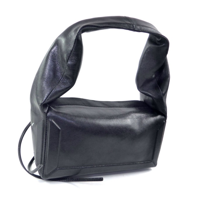 �᥾�� �ޥ른���� ��Maison Margiela�� �ܥå����Хå� �������ȥ������� ���⡼�� �������� �Хå� SB1WD0064 �֥�å��ڿ��ʡ� 