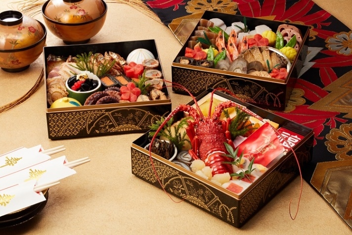 【早割!】来館引取 2027年レンブラントホテル厚木　日本料理「中津川」　おせち三段重　　寿 -ことぶき-