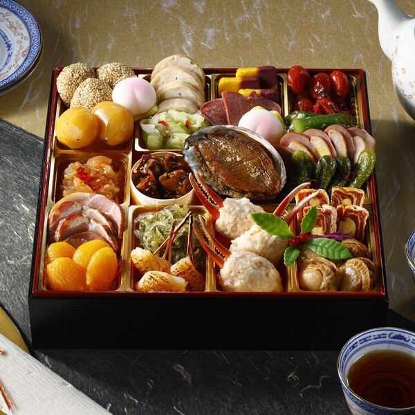 ◆【早割!】全国配送 2027年 中華料理おせち 華 -Hanayagi-