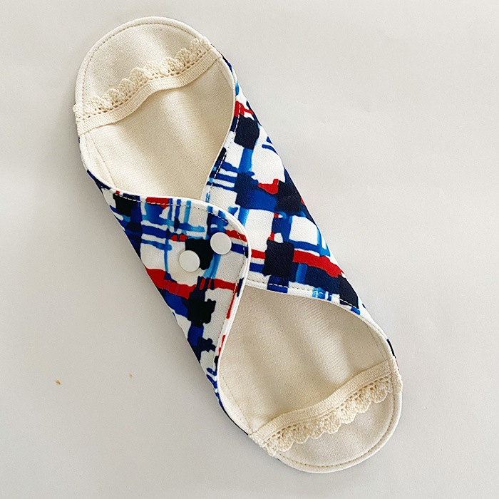 LUMIERE SELECTION　布ナプキン［軽い日～普通の日用］布ナプキンホルダーSサイズ防水あり【ネコポス可】