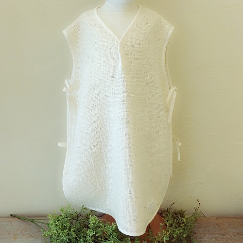 【アウトレット】無農薬和綿ガラ紡平織り ベビースリーパー　草木染め（ラックダイ）　50〜100cm【ネコポス不可】