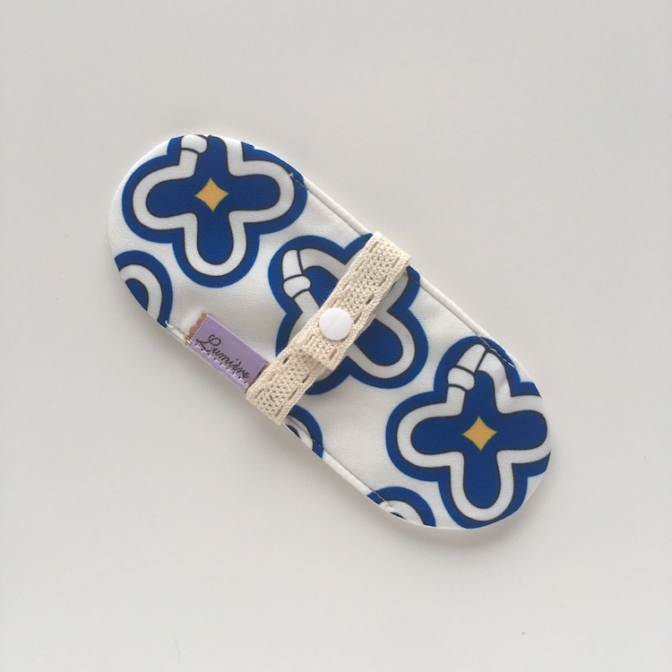 LUMIERE SELECTION［おりもの〜多い日］11枚Aセット　10％OFF【ネコポス不可】