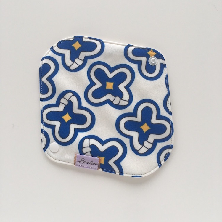 LUMIERE SELECTION　［おりもの〜普通の日］7枚Eセット　10％OFF