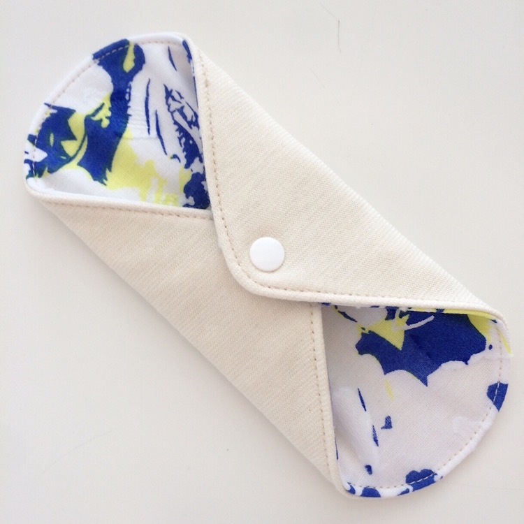 LUMIERE SELECTION　［おりもの〜普通の日］5枚Iセット サマーフラワー　10％OFF