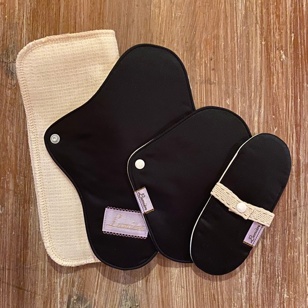 LUMIERE SELECTION　［おりもの〜普通の日］4枚Mセット　10％OFF