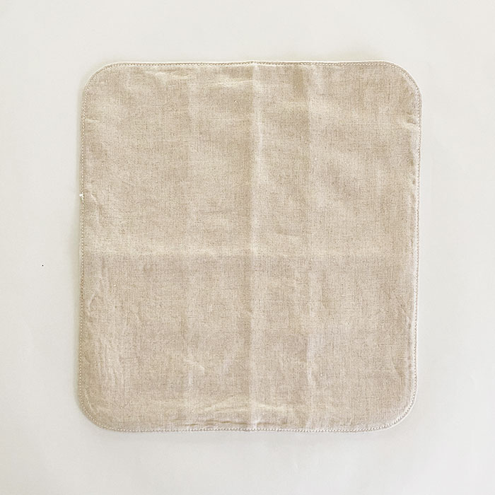 布ナプキン ［普通の日・多い日用］　ハンカチMサイズ3折　オーガニックリネン　ステッチ仕上げ【ネコポス可】
