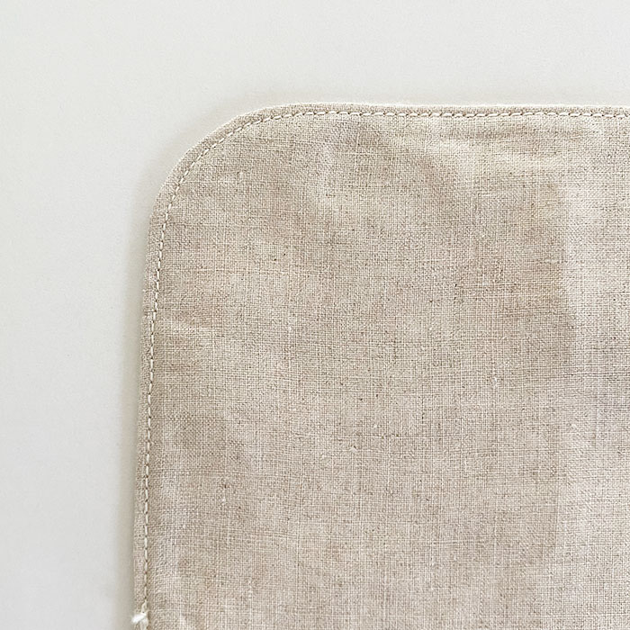 布ナプキン ［普通の日・多い日用］　ハンカチMサイズ3折　オーガニックリネン　ステッチ仕上げ【ネコポス可】