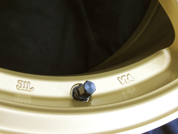 送料無料 ENKEI エンケイ パフォーマンスライン PF05 ゴールド 15インチ 5.0J +45 4穴 PCD100 国産ホイール 4本セット 軽自動車