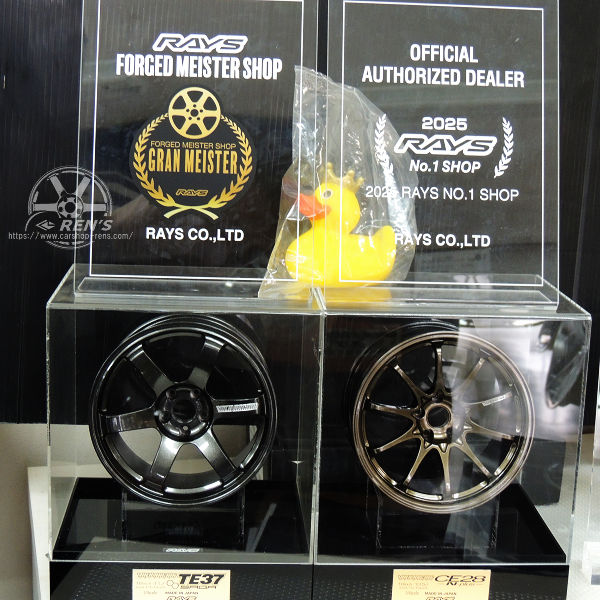 送料無料 在庫あり ランクル ランドクルーザー 300 250 レクサスLX700h LX600 レクサスGX RAYS レイズ VOLK RACING ボルクレーシング ZE40X ブラストブラック2(BT) 18inch 8.5J +55 6穴 PCD139.7 国産鍛造ホイール