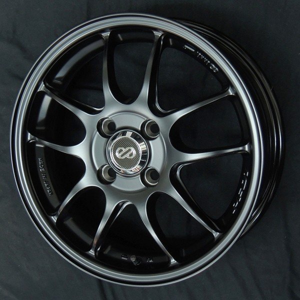 ははは　17インチ ブラックホイールセット 205/45R17 17インチ ブラックホイールセット 205/45R17