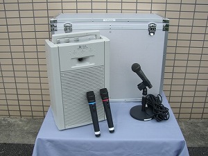 TOAワイヤレスアンプWA-1812SD（ダイバシティ・CDカセット・SD