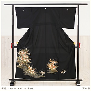 【黒留め袖フルセット、作家ものです】週末から旅行の為、安価にて出品！ 000000000070_7jBMP6g.jpg